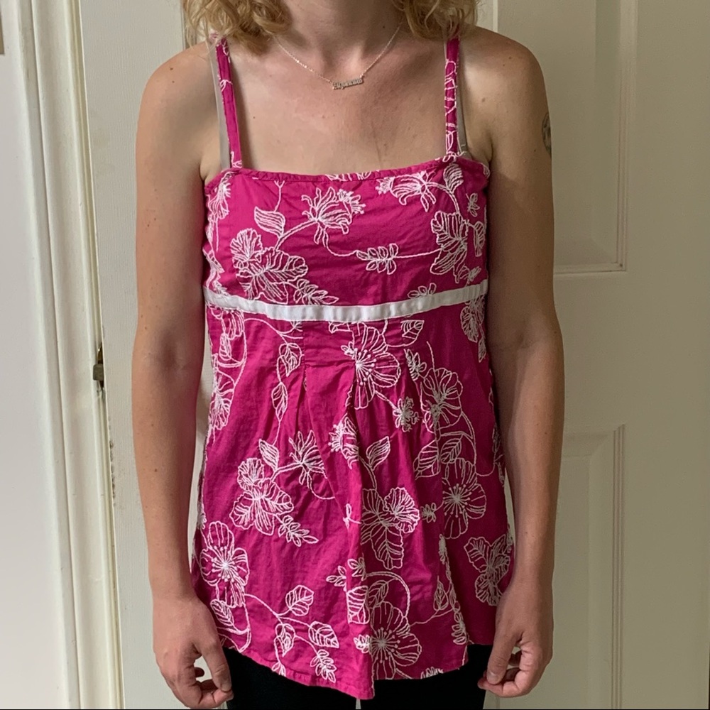 🌷3 for$25🌷Vanity, US L (Fits like US S), Pink & White Embroidery Camisole